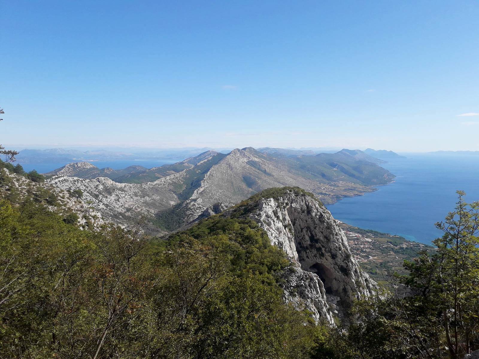 Foto: Panoramablick ber die Halbinsel Peljesac - Lupe Reisen