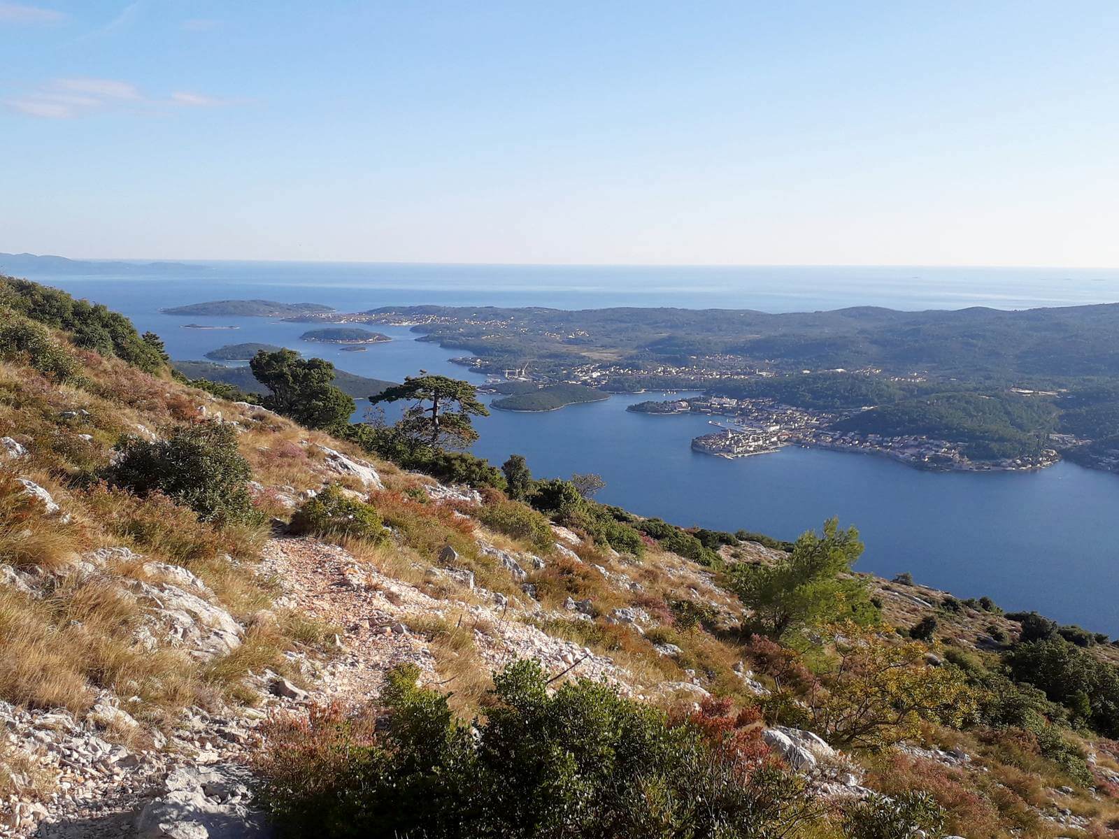 Foto: Blick von der Halbinsel Peljesac zur Insel Korcula - Lupe Reisen