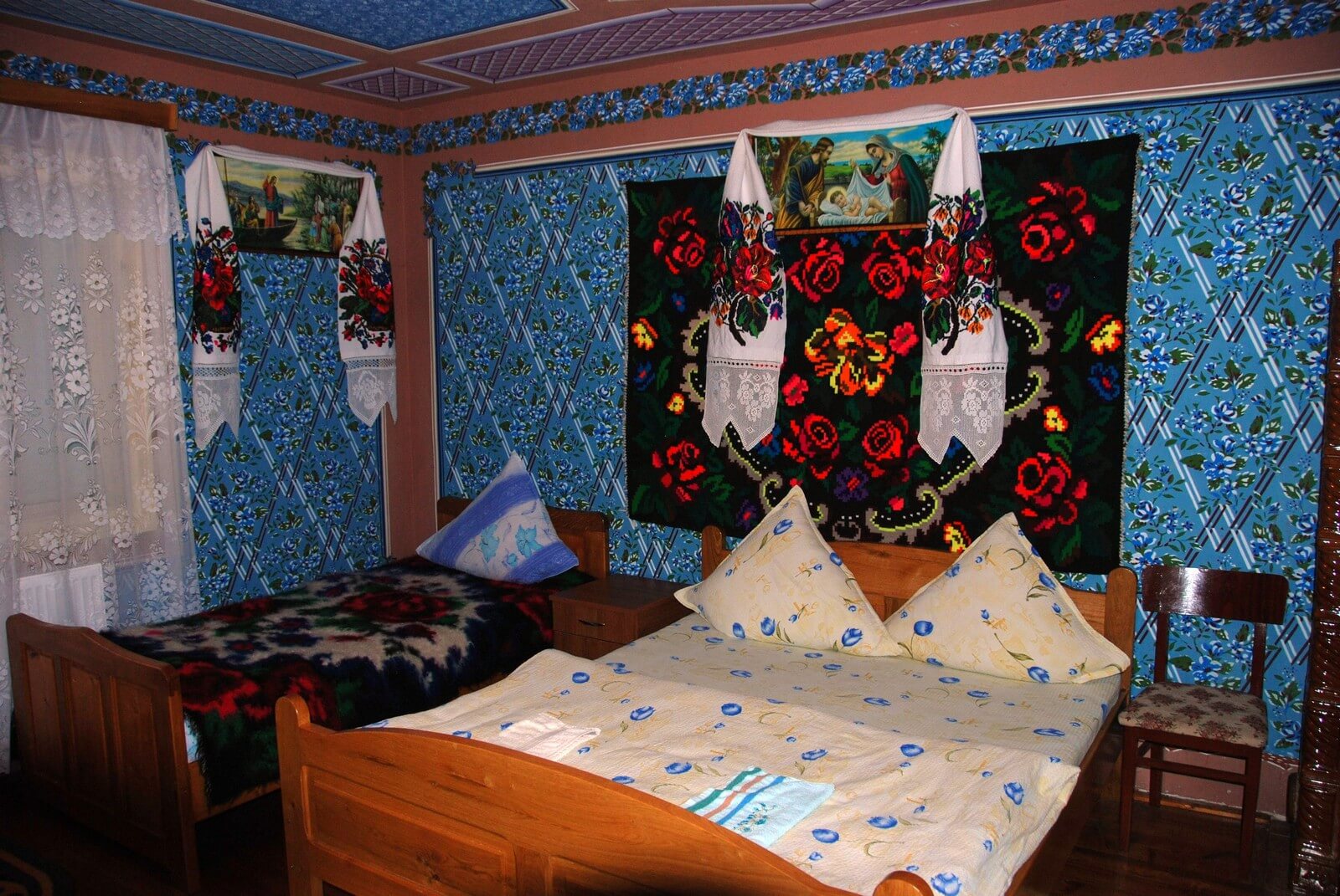 Foto Traditionelles Schlafzimmer in der Maramures - Lupe Reisen